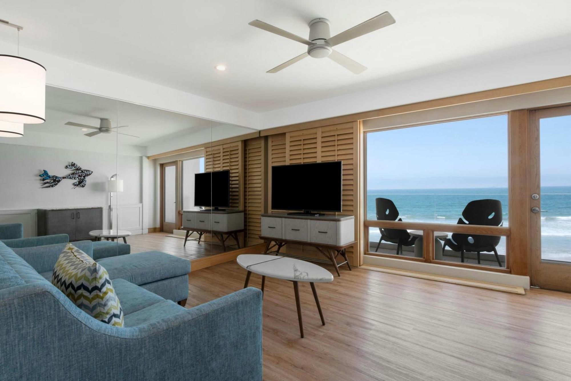Pier South Resort, Autograph Collection