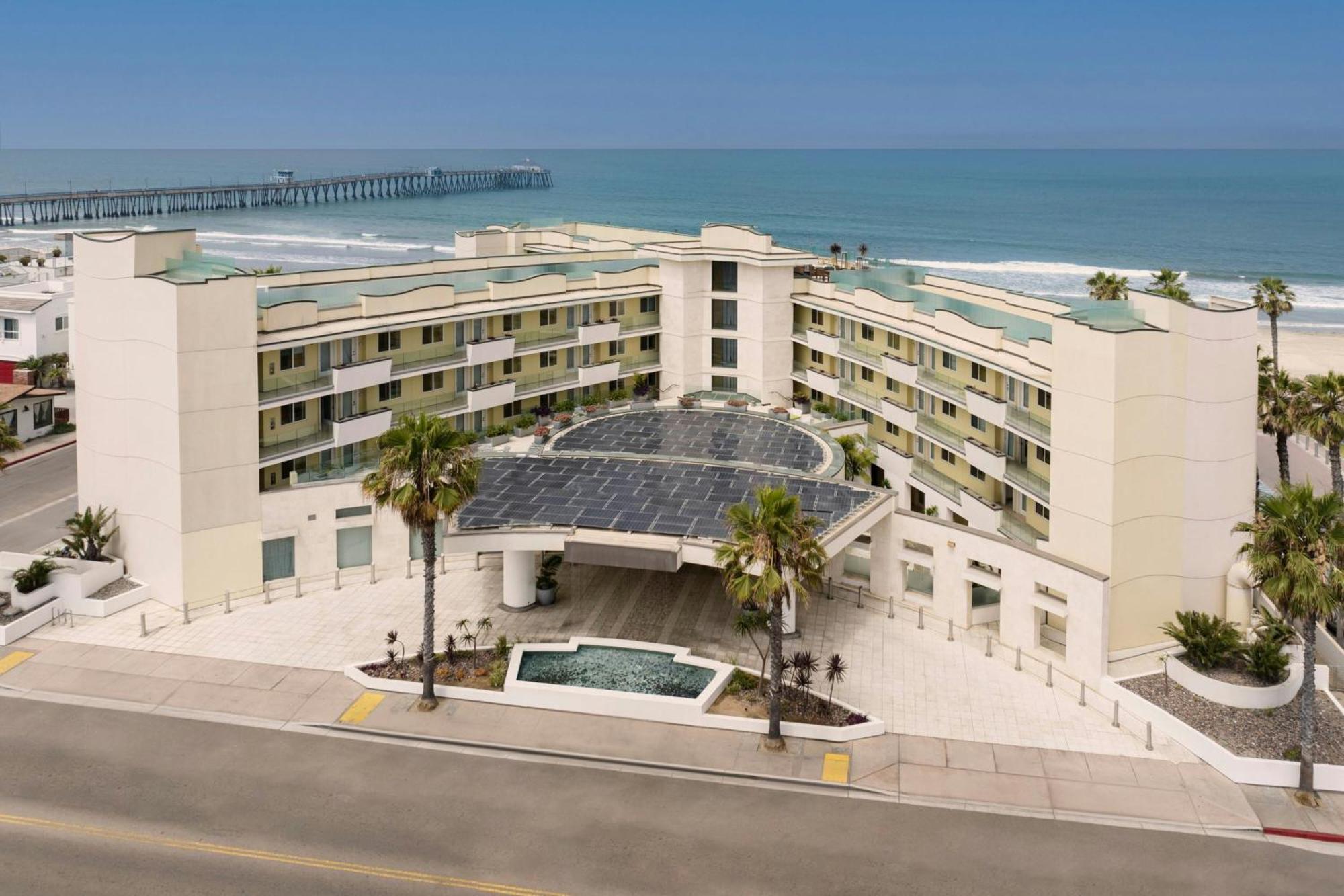Pier South Resort, Autograph Collection 3*