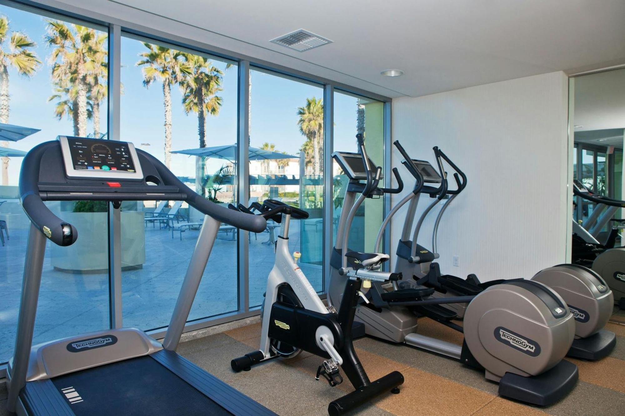 Pier South Resort, Autograph Collection Hotel 3*