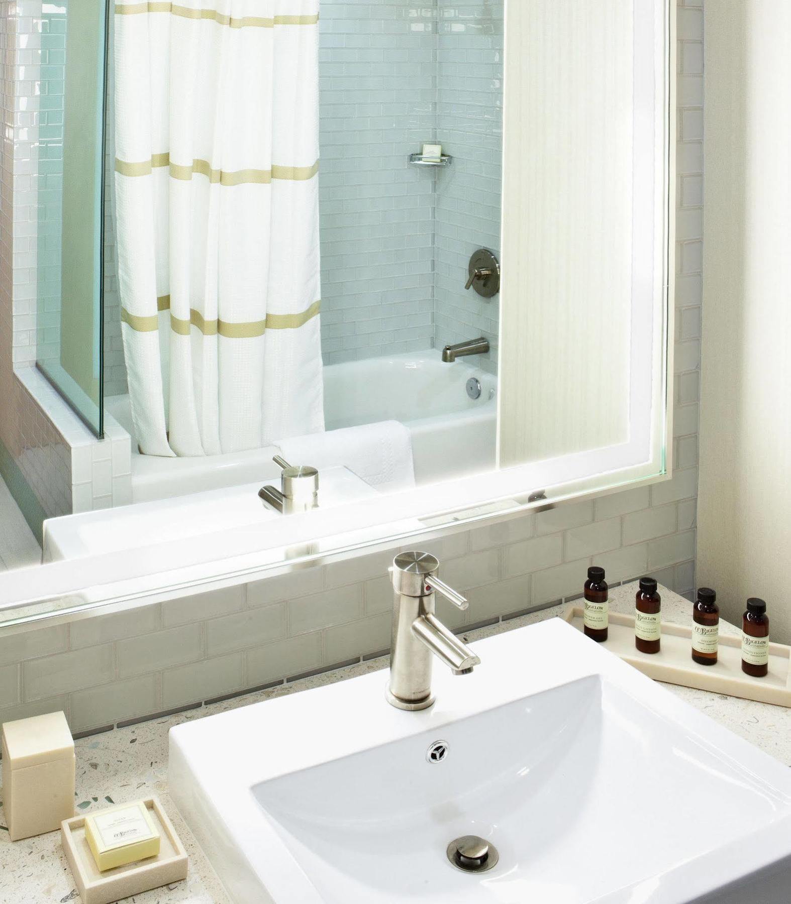 Pier South Resort, Autograph Collection Hotel